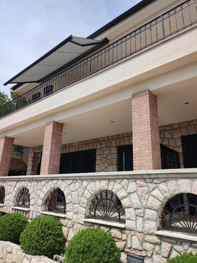 Biuk Apartments نوفي فينودولسكي المظهر الخارجي الصورة