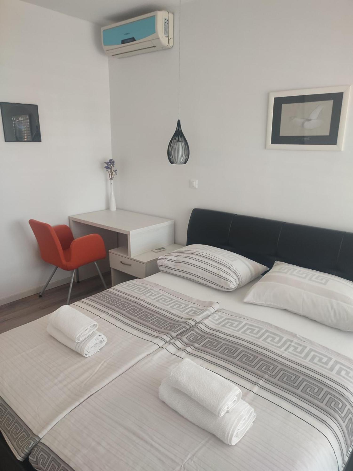 Biuk Apartments نوفي فينودولسكي الغرفة الصورة
