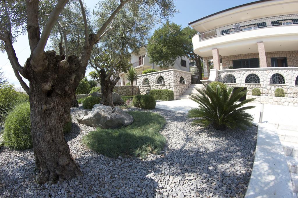 Biuk Apartments نوفي فينودولسكي المظهر الخارجي الصورة